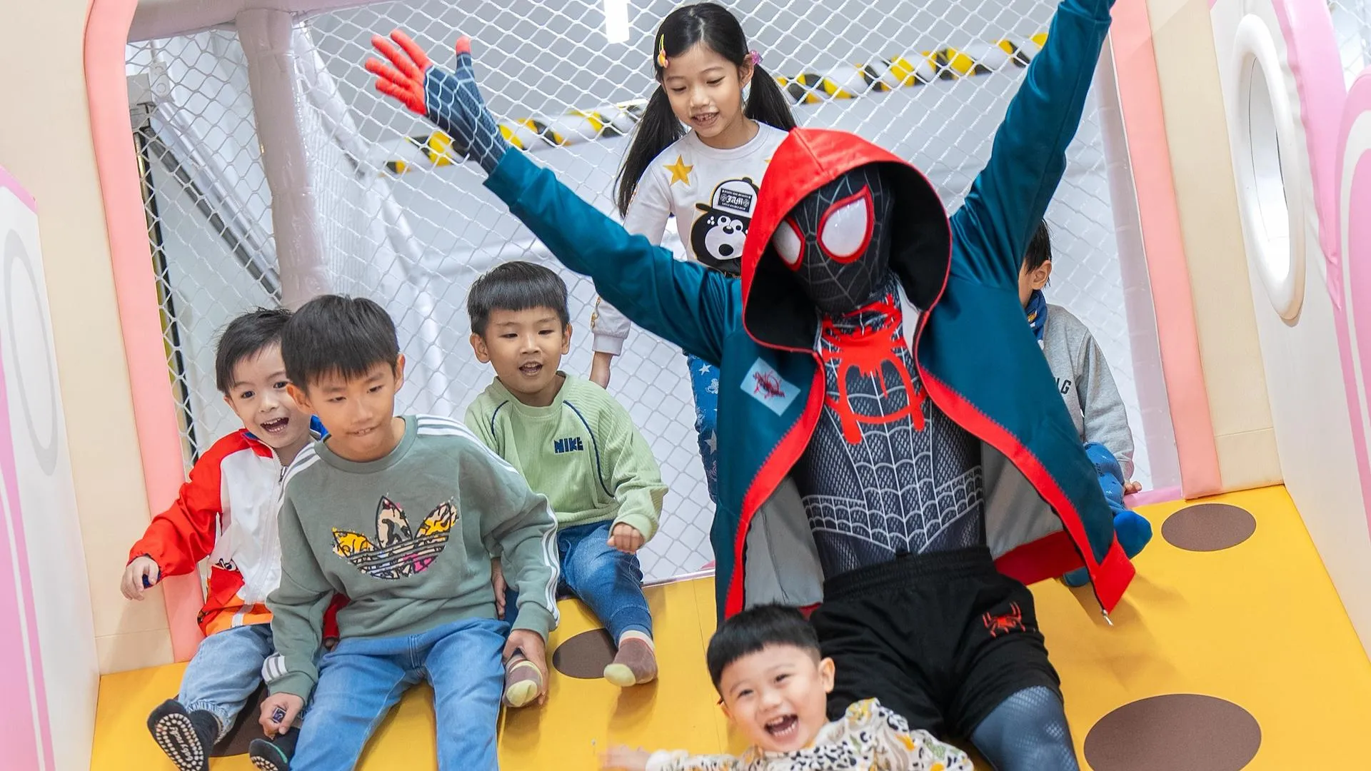 Kidstation魔術師與小朋友